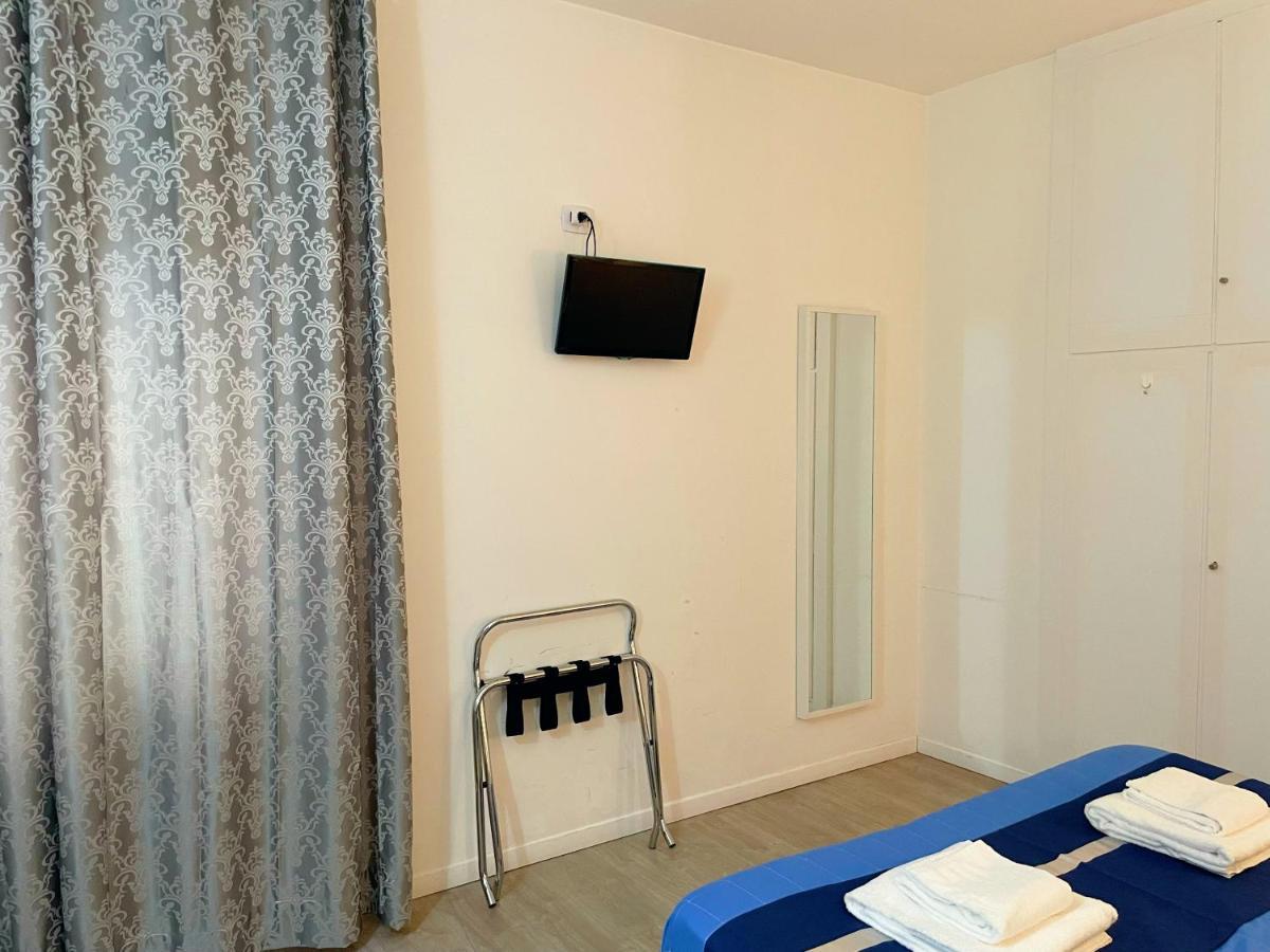 Residenza Borgo Trento Sunday Hotel Verona Bagian luar foto