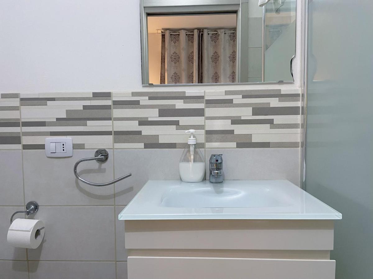 Residenza Borgo Trento Sunday Hotel Verona Bagian luar foto